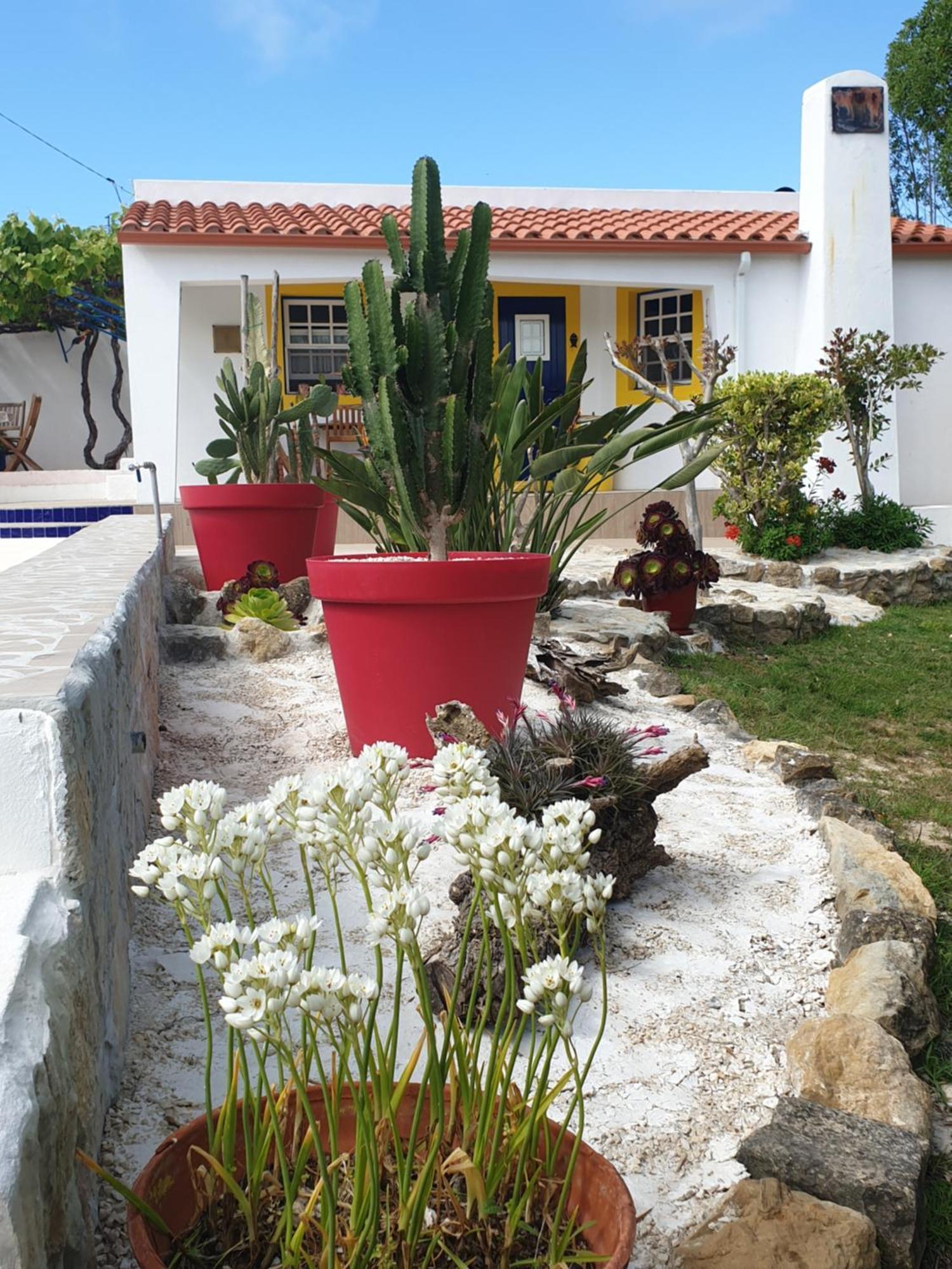 Sondela Self Catering Villa São Martinho do Porto Exteriör bild